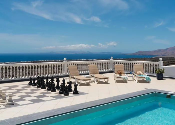 Semesterbostad Abubilla *